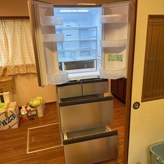 冷蔵庫の画像