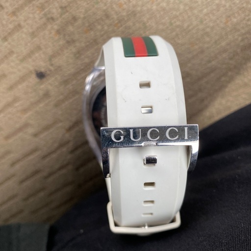 正規品GUCCIユニセックスウォッチYA137103Aメンズ