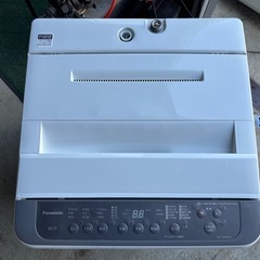 ２０２０年製　パナソニック　全自動洗濯機　６．０ｋｇ　ブラウン／ホワイト　ビッグウェーブ洗浄　からみほぐし　楽ポイフィルター　Ｐａｎａｓｏｎｉｃ　ＮＡ－Ｆ６０ＰＢ１４の画像