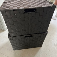 収納ボックス2つ