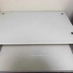 クリアテーブルの画像