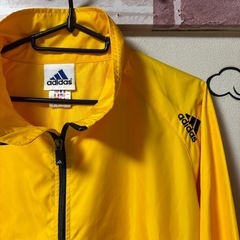 H・古着・adidas・万国旗タグvintage・BIGサイズ・ライトアウターの画像
