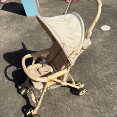 Aprica アップリカ ベビーカー ベージュ系」の画像