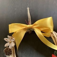 クリスマスリースちりめん細工のポインセチアの画像
