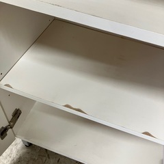 I2510-091 食器棚 ホワイト キズ汚れ剥がれ有り 中古 現状お渡しの画像