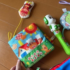 布絵本　0歳児　おもちゃの画像
