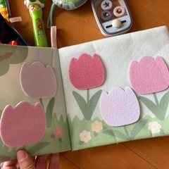 布絵本　0歳児　おもちゃの画像