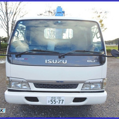 ISUZU ELF トラック ユニック：4段：4本足：3500kgの画像