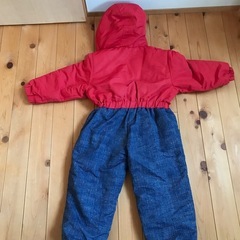 子ども用スキーウェアの画像