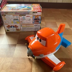 トミカ　プレーンズトミカ　大きなおかたづけダスティの画像