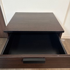 サイドテーブルの画像