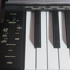 電子ピアノ　カシオPX-700の画像