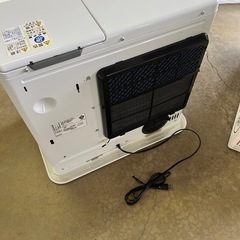 石油ファンヒーターの画像