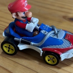 ホットウィール マリオカート　マリオの画像