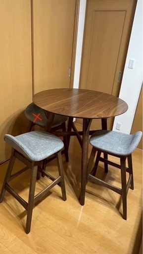 ニトリ　ダイニングハイテーブル フィルン90 MBRとカウンターチェア2脚