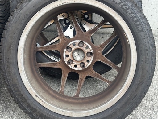 メルセデスベンツGLA45AMG純正ホイールスタッドレス