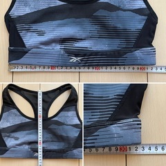 Reebok リーボック スポーツブラ Lですがとても小さめ の画像