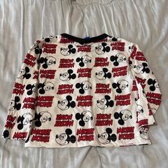 前も後ろもミッキーがいっぱい！長袖Tシャツの画像