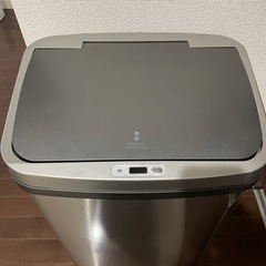 ステンレスゴミ箱　人感センサーつき　2口分別の画像