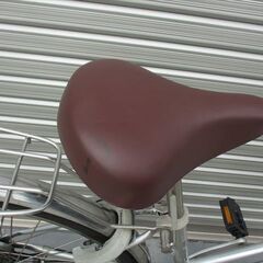 E559★限定特価　整備済み★パナソニック　ベルティ★ 中古自転車 【　26インチ　シルバー　 】 の画像