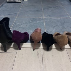 【まとめ売り】サイズ23cmのハイヒー ル 6足セット 2000円の画像