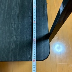 パソコンデスクの画像