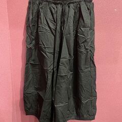 レディース 8分丈パンツ ブラック ベージュ　まとめ買い歓迎　卸ます　アマゾン引き上げ商品　倒産品　ネット商材　卸ます　転売　アマゾン引き上げ商品　卸し　問屋　倒産品　転売OK　ネット商材　アマゾン　商品　景品　コンペの画像