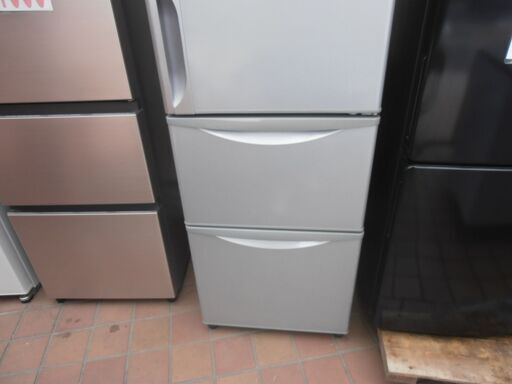583# 　値下げしました！　中古　HITACHI冷蔵庫　R-K320EV　2014年製　315L