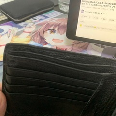 折り畳み財布✨️便利な小銭ポケット＆カード入れ搭載✨️の画像