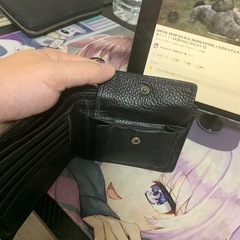 折り畳み財布✨️便利な小銭ポケット＆カード入れ搭載✨️の画像