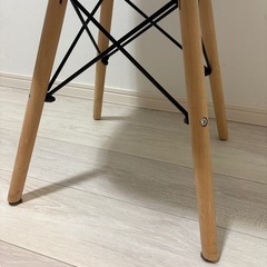 イームズチェアの画像