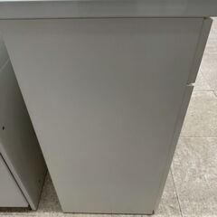 ★リユースのサカイ高崎店★TJ12959 (株)ニトリ レンジ台 黒白 H82.5×D40×W80 クリーニング済みの画像