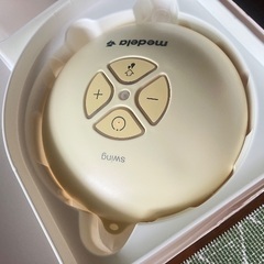 medela swing 電動母乳搾乳器 2段階の画像