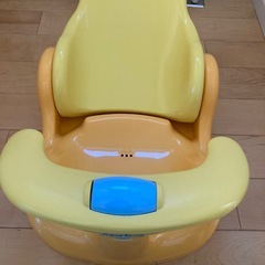 アップリカ　バスチェア　ベビー用品の画像