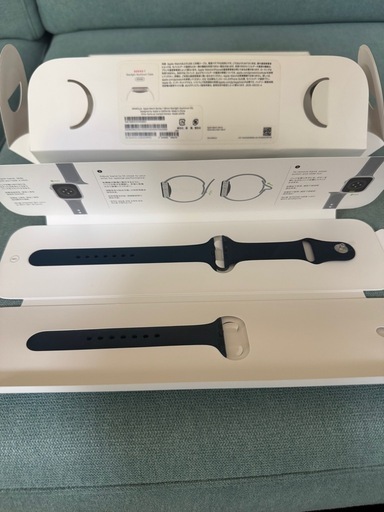 ☆Apple Watch Series 7 GPS + Cellular 45mm☆