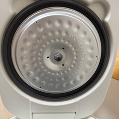 炊飯器の画像