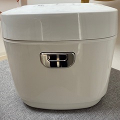 炊飯器の画像