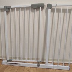 Widesize auto-close baby gate　ベビーゲート　〜96.8cmcmの画像