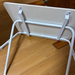 折りたたみテーブル　ニトリの画像