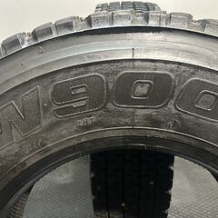 札幌発 引取OK BS W900 225/80R17.5 123/122L 17.5インチ トラックタイヤ スタッドレス 2本 23年製 バリ溝 4t レンジャー等 (KTT651)クレジットカード QRコード決済可能の画像