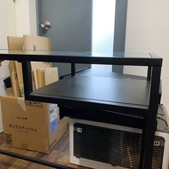 IKEA テーブルVITTSJÖ ヴィットショー　の画像