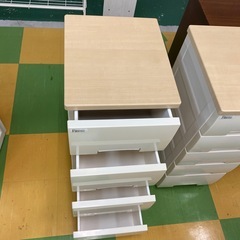 R72 4段収納ケースの画像