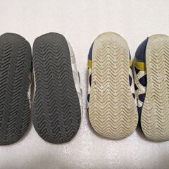 アシックス　シューズ　14.5  15.0の画像