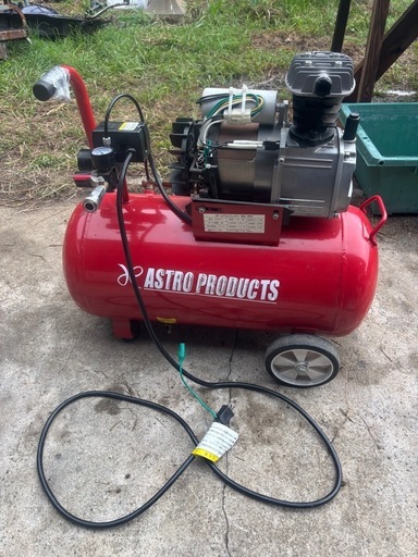 エアコンプレッサー　AP 39L