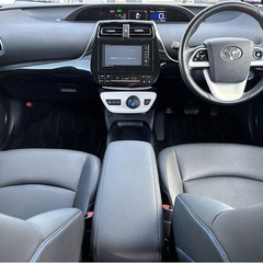 信用回復ローンでホワイトさんになりたい方ー－－－‼️トヨタプリウス S “ツーリングセレクション”🚗詳細はお問合せおねがいします🙆‍♀️❣️の画像