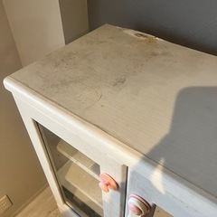 食器棚の画像