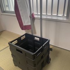 キャスター付き荷物ボックスの画像