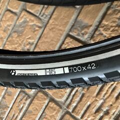 BONTRAGER H5 Hard-Case アルチメイト リフレクティブ ハイブリッド タイヤ 700x42 KENDAチューブセットの画像
