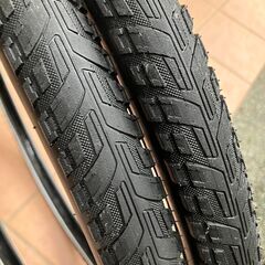 BONTRAGER H5 Hard-Case アルチメイト リフレクティブ ハイブリッド タイヤ 700x42 KENDAチューブセットの画像