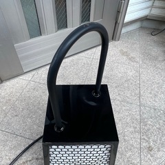 店頭用メッシュ加工の電飾灯籠の画像